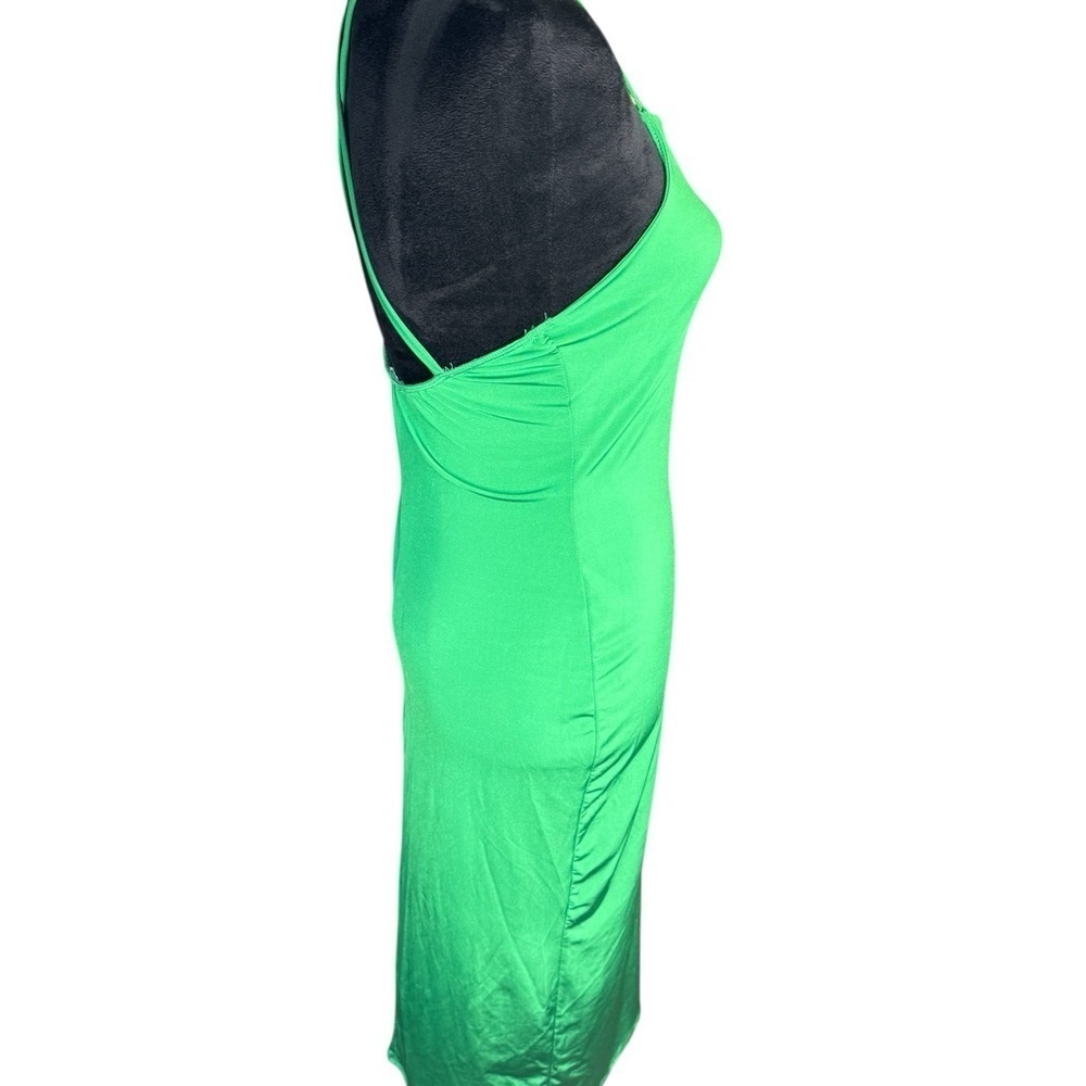 Green Spaghetti Strap Bodycon Midi Dress for Night Out - Picture 3 of 10
